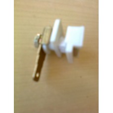 MD611181 MITSUBISHI DİSTİRİBÜTÖR L100 TERMİNAL